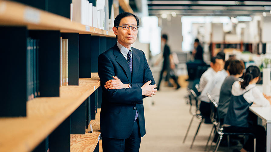 日建设计　代表取缔役・社长　龟井 忠夫